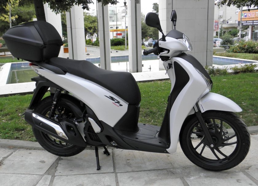 Honda sh150i
