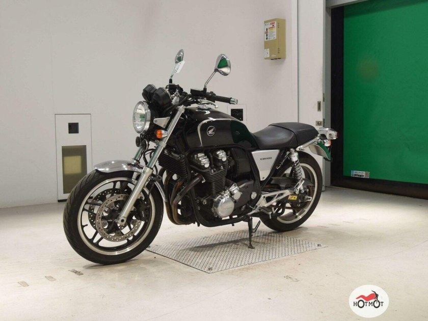 Мотоцикл honda cb