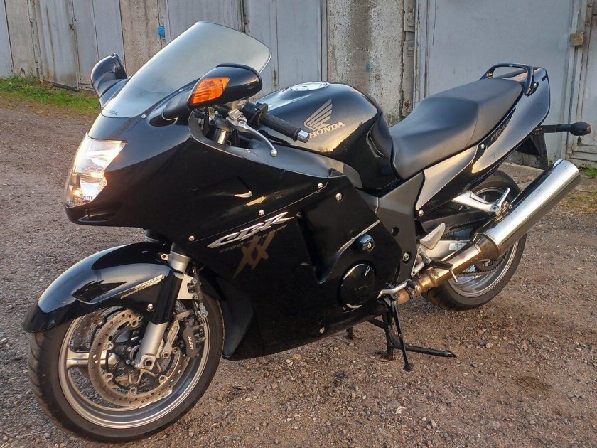 Kawasaki ZZR 1100