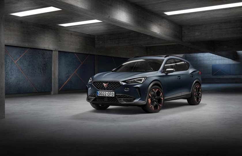 Кроссовер Cupra Formentor