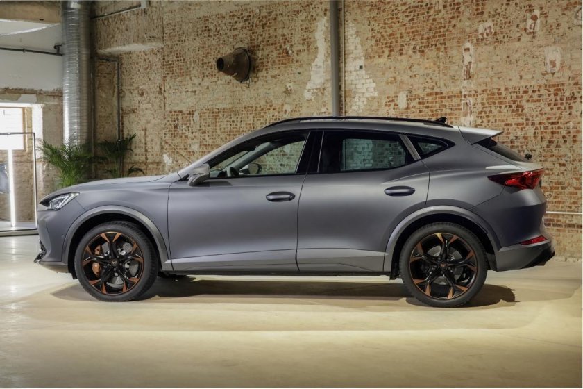 Машина купра Форментор