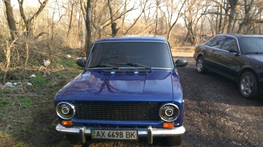 ВАЗ 2101 темно синий