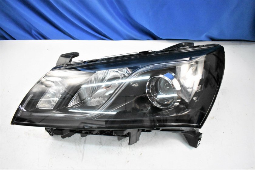 Фара передняя левая Geely Emgrand New 1067004757 37744