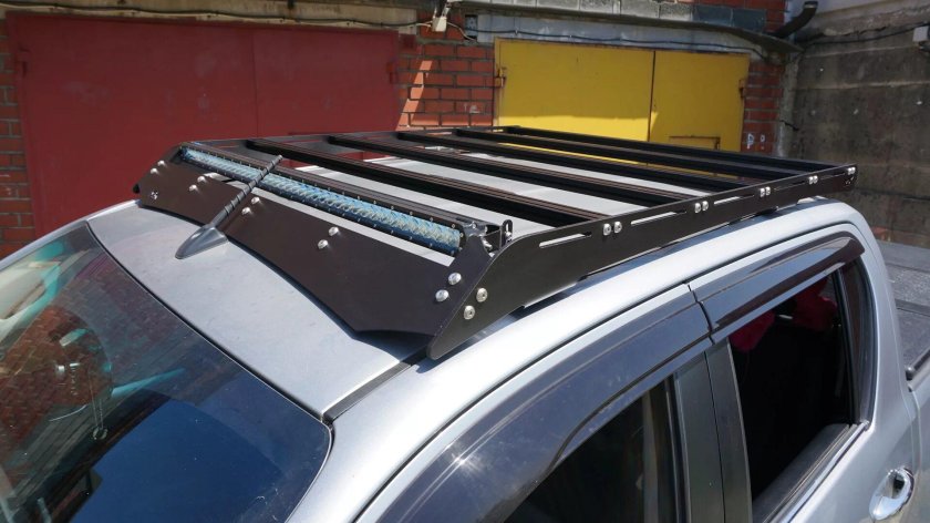 Toyota Hilux багажник