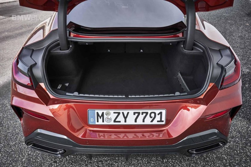 Багажник BMW m8