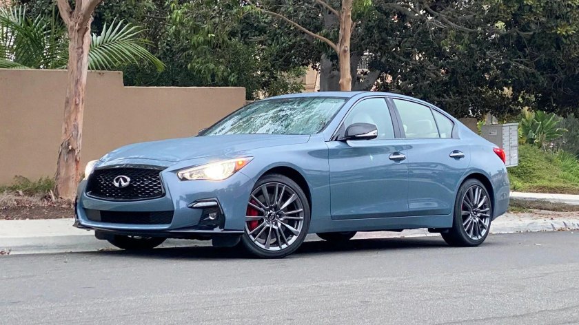 Infiniti q50 2021