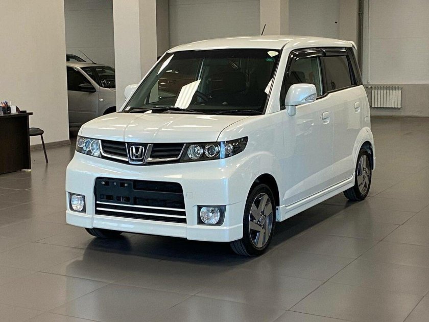 Хонда ЗЕСТ 2010