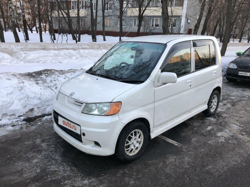 Хонда лайф 2003г