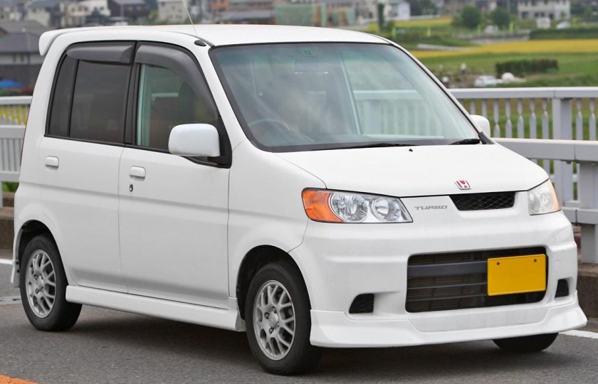 Хонда лайф 2003г
