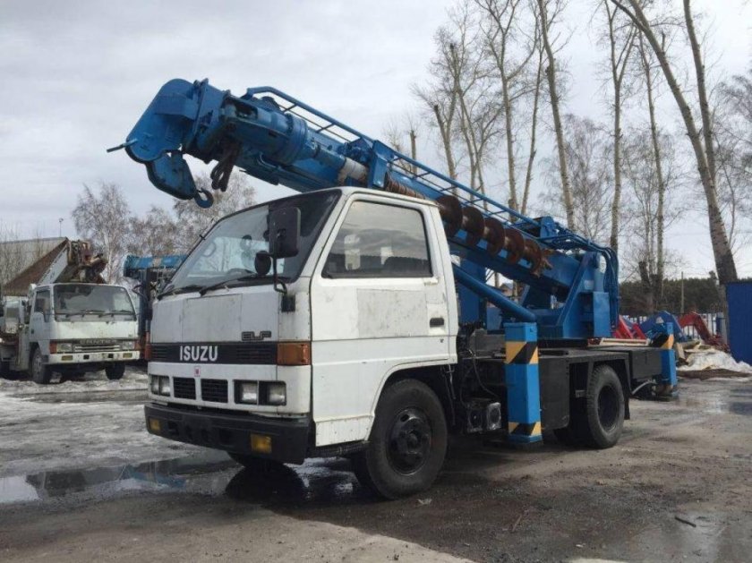 Ямобур Isuzu Elf