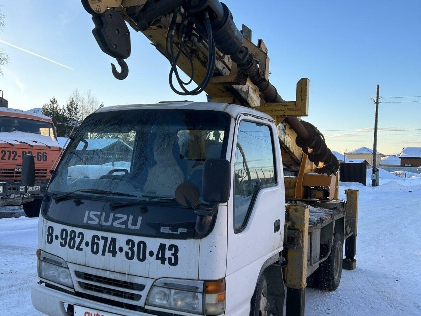 Исудзу эльф