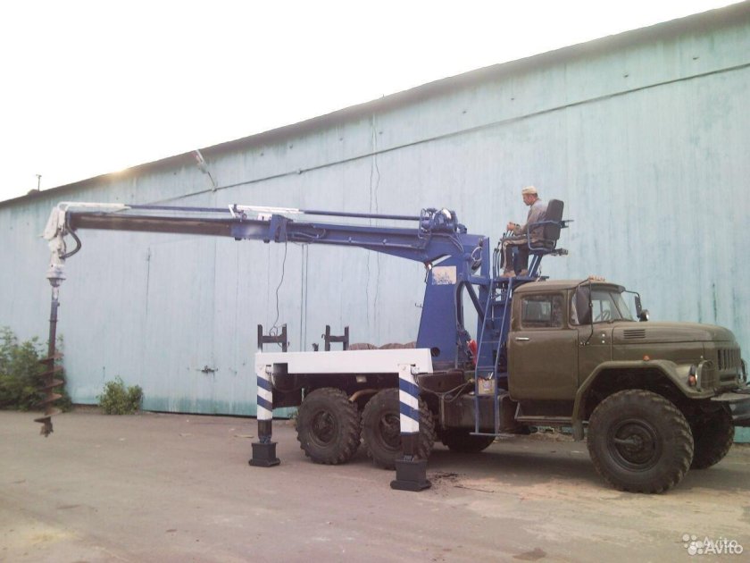 ЗИЛ 131 БКМ ямобур