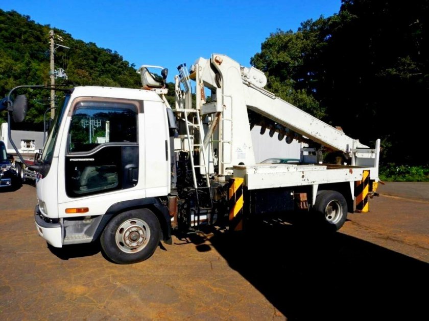 Исузу форвард буровая