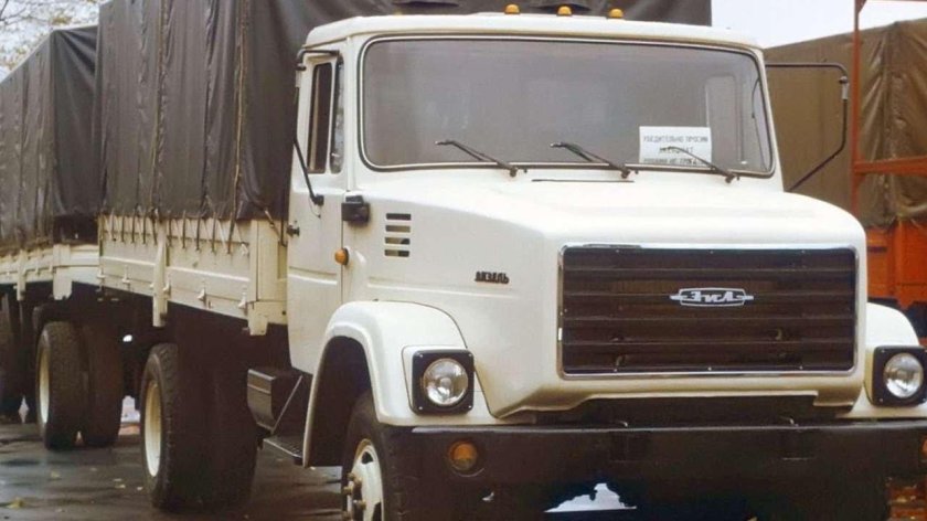 Грузовик ЗИЛ 4331