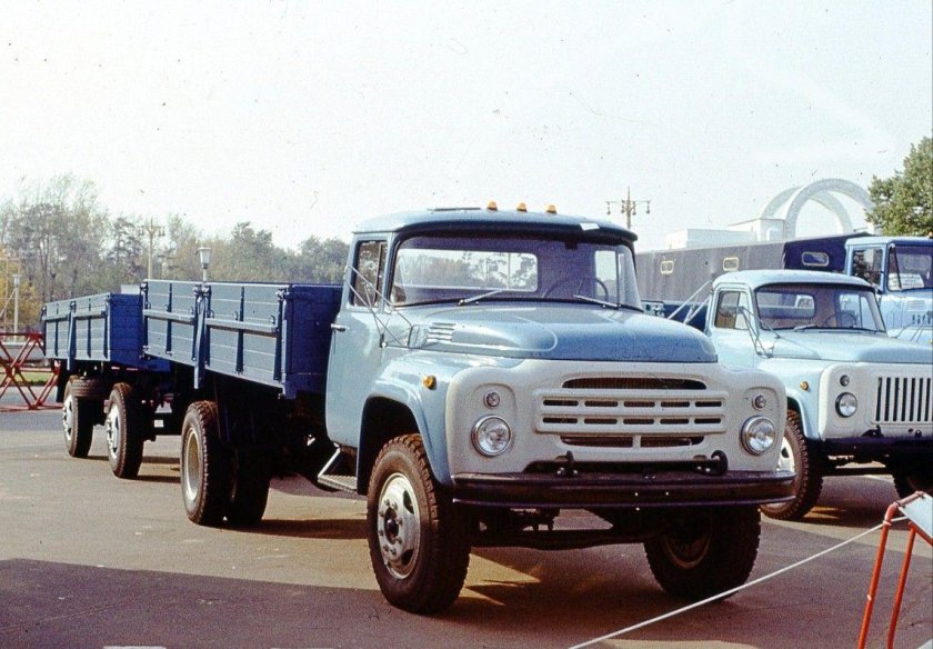 ЗИЛ 130 бортовой самосвал