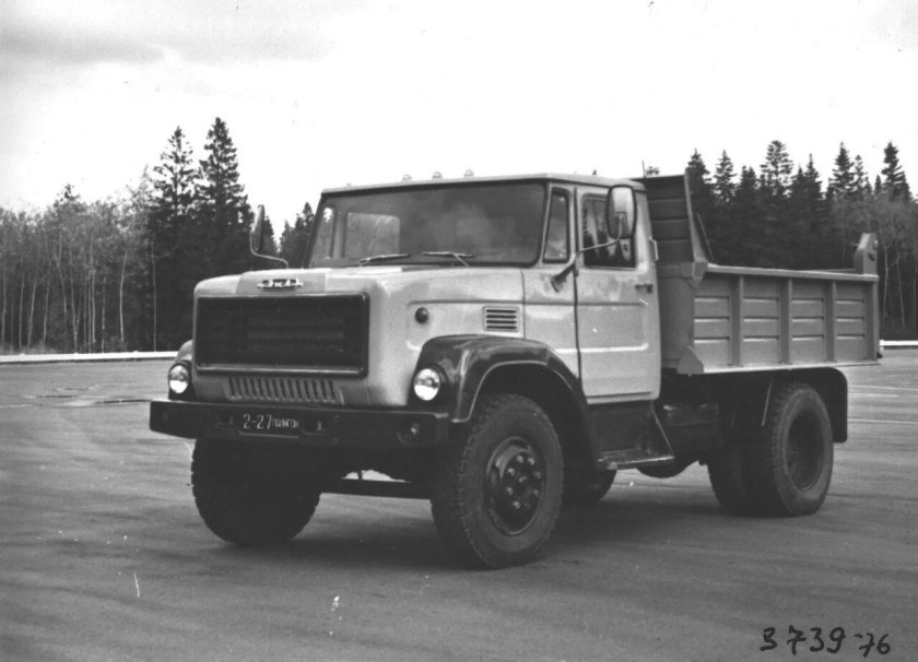 Грузовик ЗИЛ 169