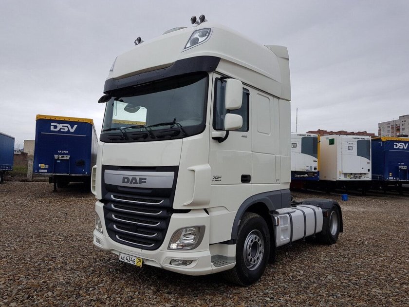 DAF XF 106 белый