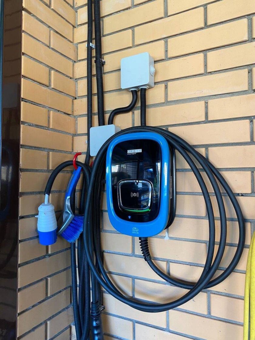 Установка зарядной станции