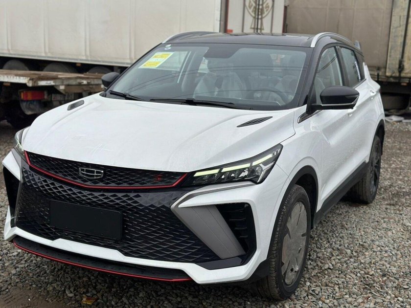 Geely coolray новый