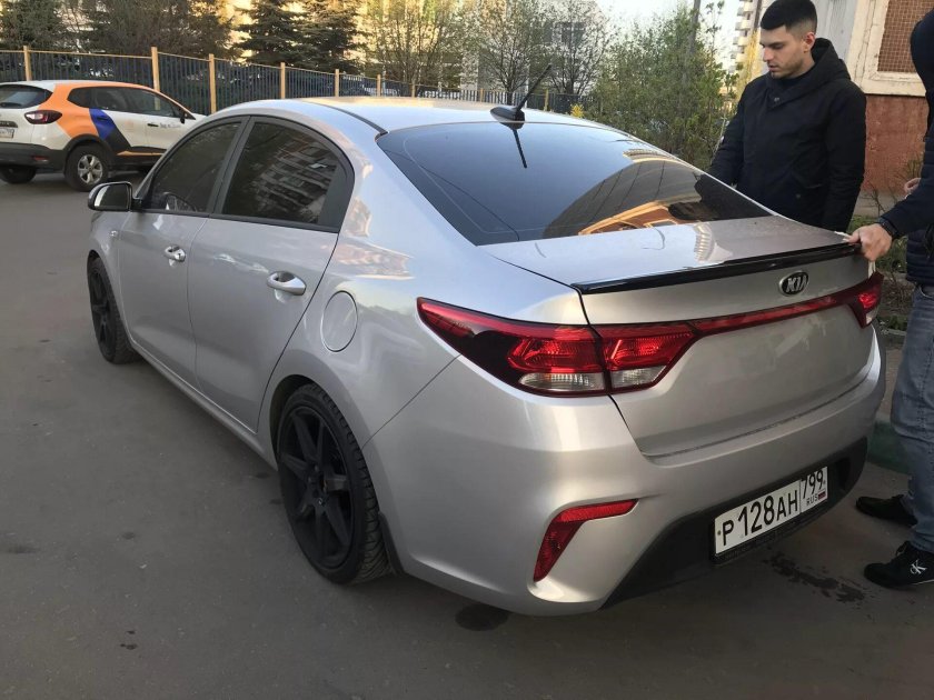 Киа Рио 4 бункер
