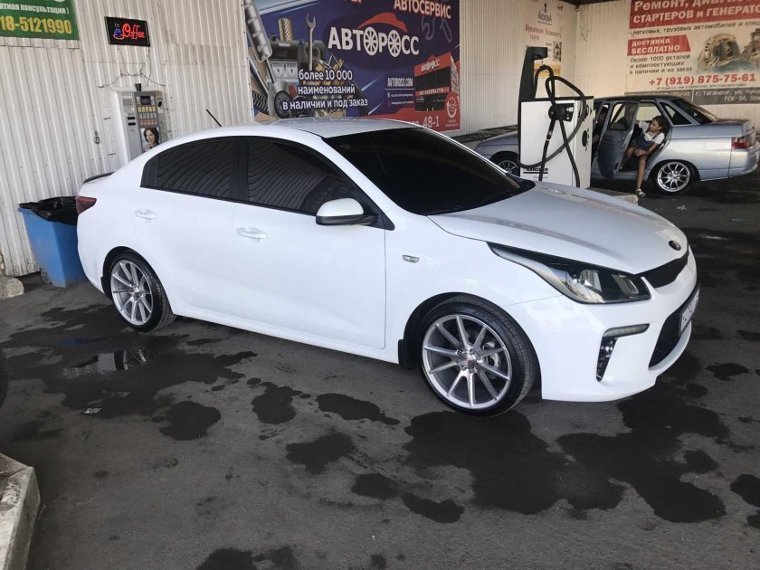 Киа Рио 4 белая