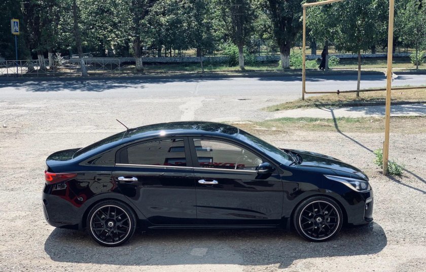 Kia Rio 2012 Tuning Hatchback