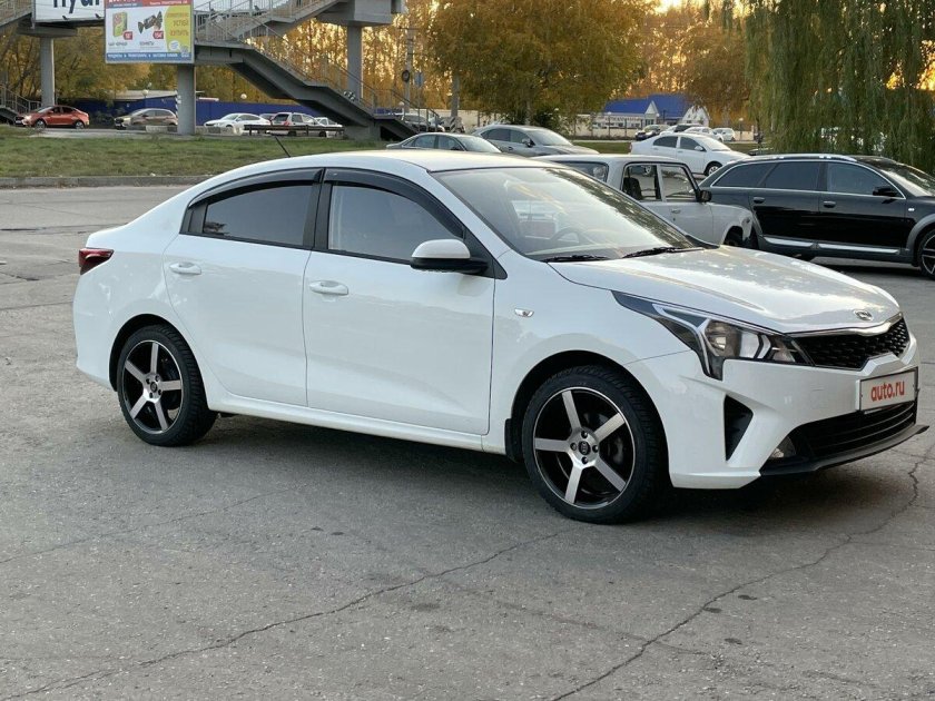 Киа Рио 2021г