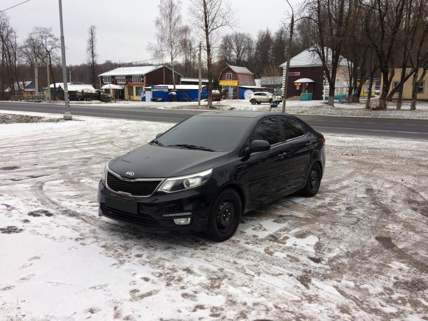 Kia Rio 4 черный