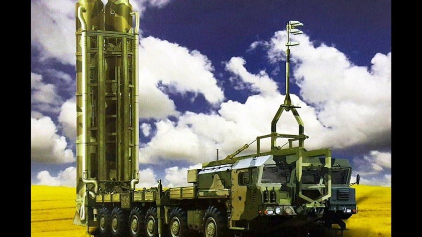 С 300 зенитно ракетный комплекс