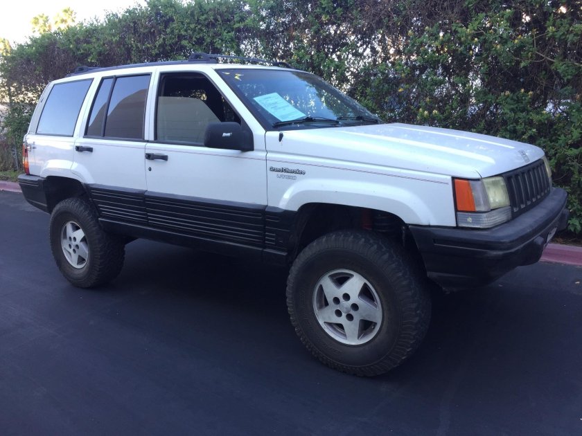 Jeep Grand Cherokee Laredo 1995