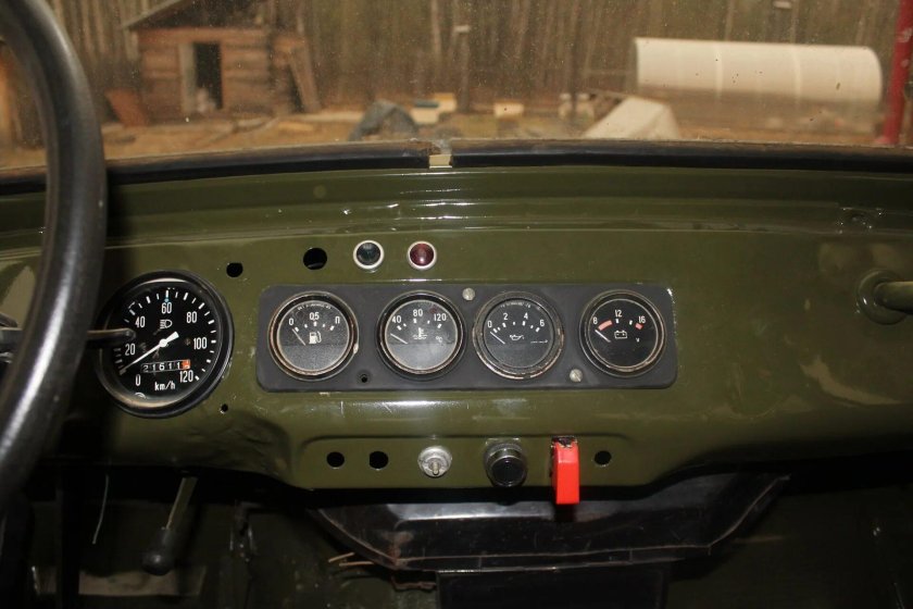 УАЗ 469 приборная