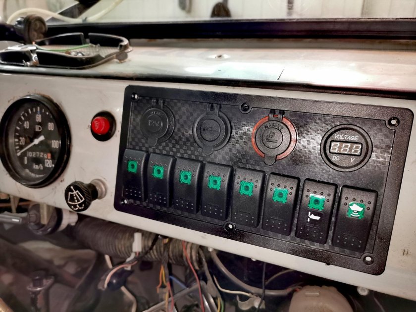 Панель переключателей УАЗ 452