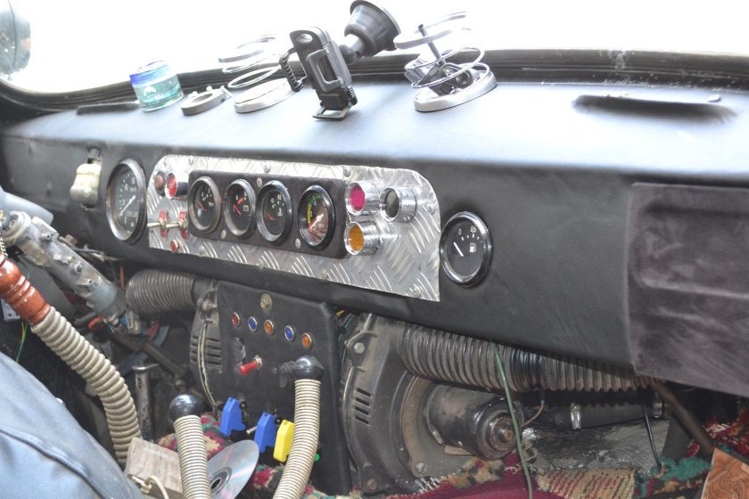 УАЗ 2206 приборная панель