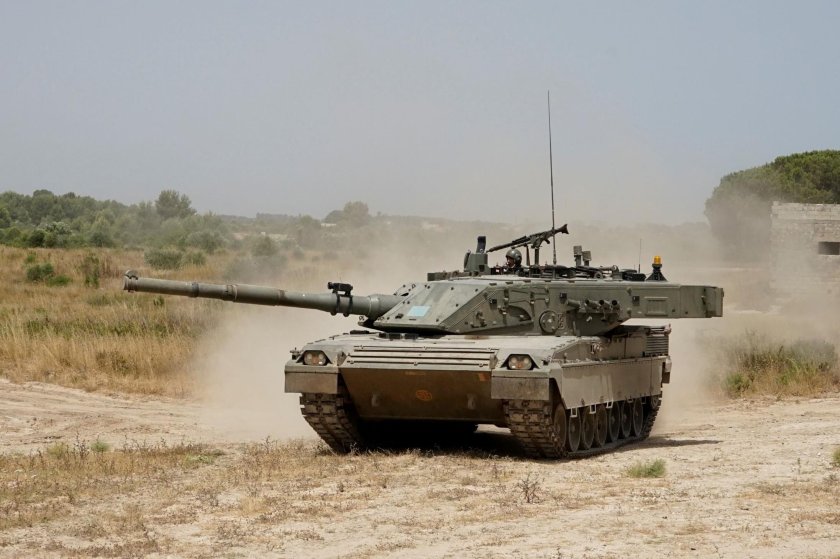 Ариетта танк