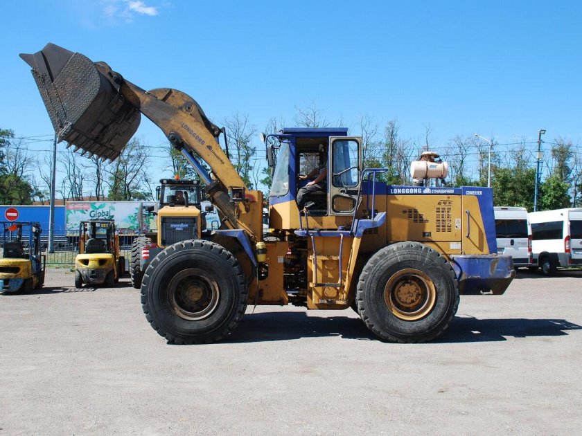 Фронтального погрузчика