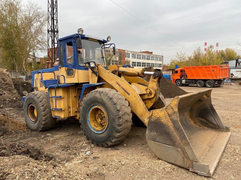 Фронтальный погрузчик liugong