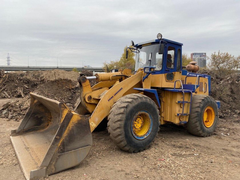 Фронтальный погрузчик liugong