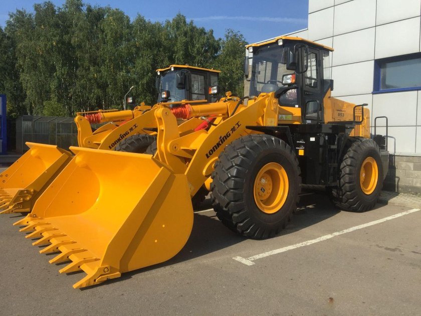 Фронтальный погрузчик Lonking cdm853