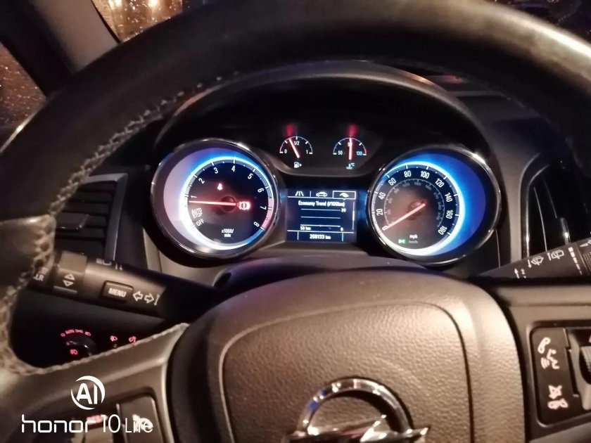 Приборная панель Opel Astra j
