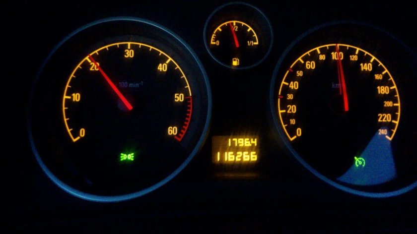 Opel Astra h Пересвет салона