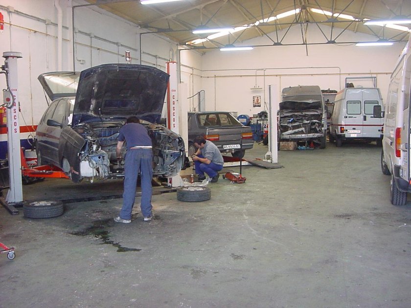 Ремонтная мастерская автомобилей