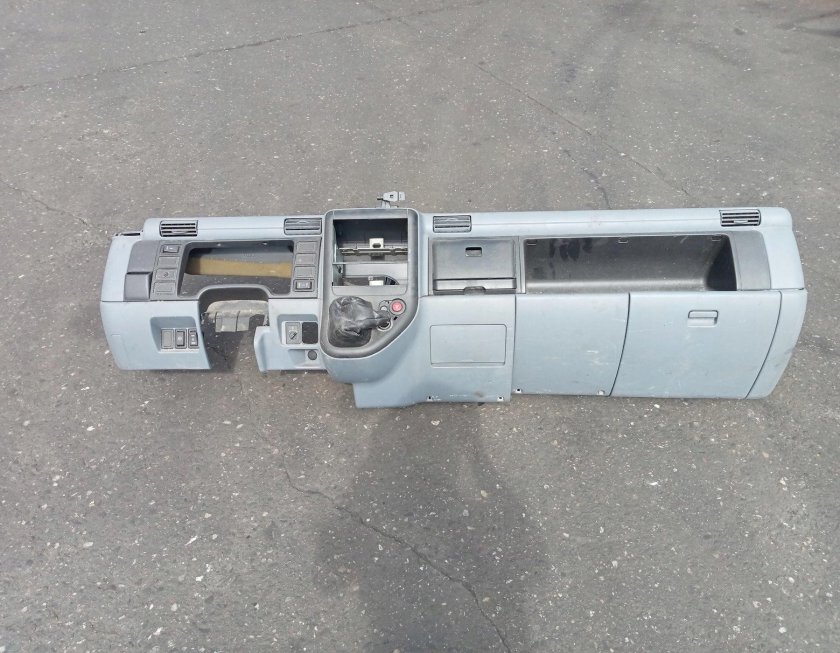 Консоль Даф 105