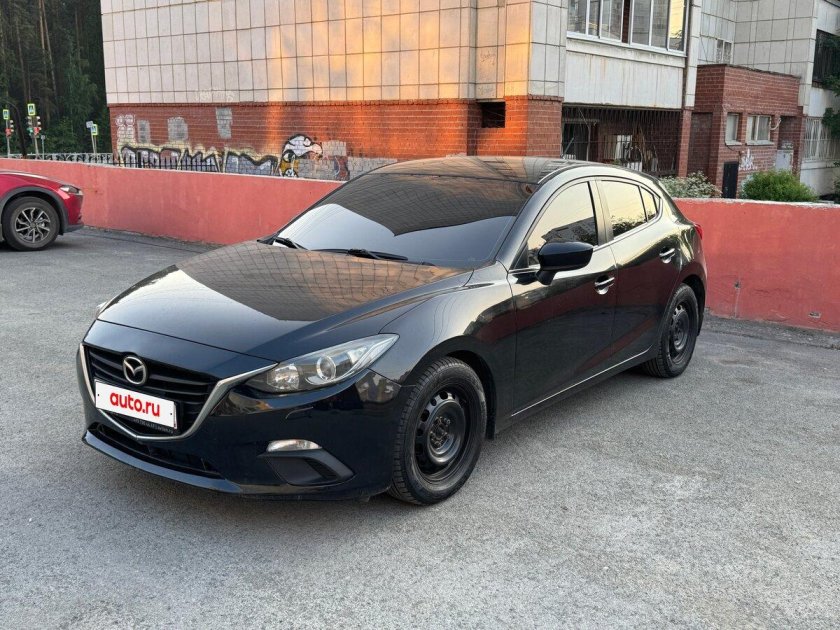 Mazda 3 iii