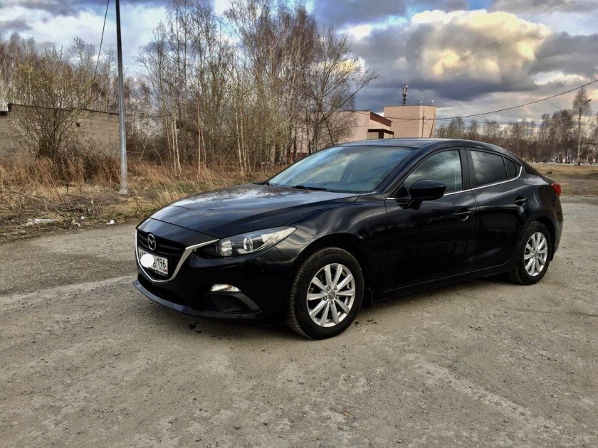 Mazda 3 2014 черная