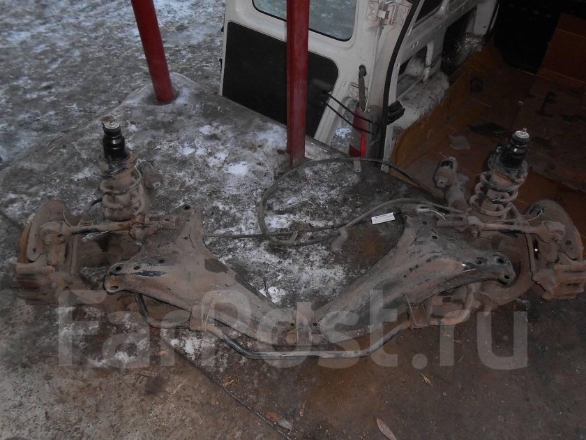 Задняя подвеска Хонда 2008