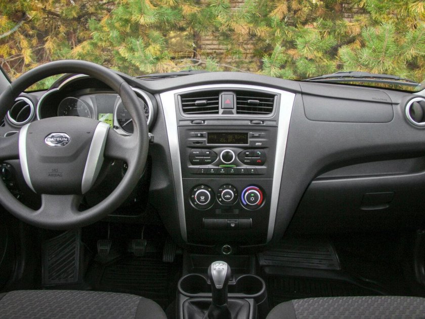 Datsun on do салон