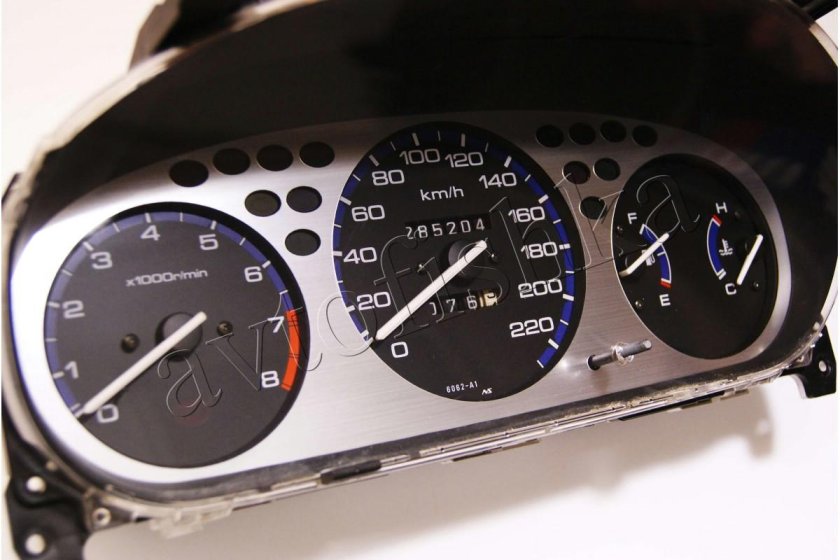 Хонда ХРВ 2000 панель приборов