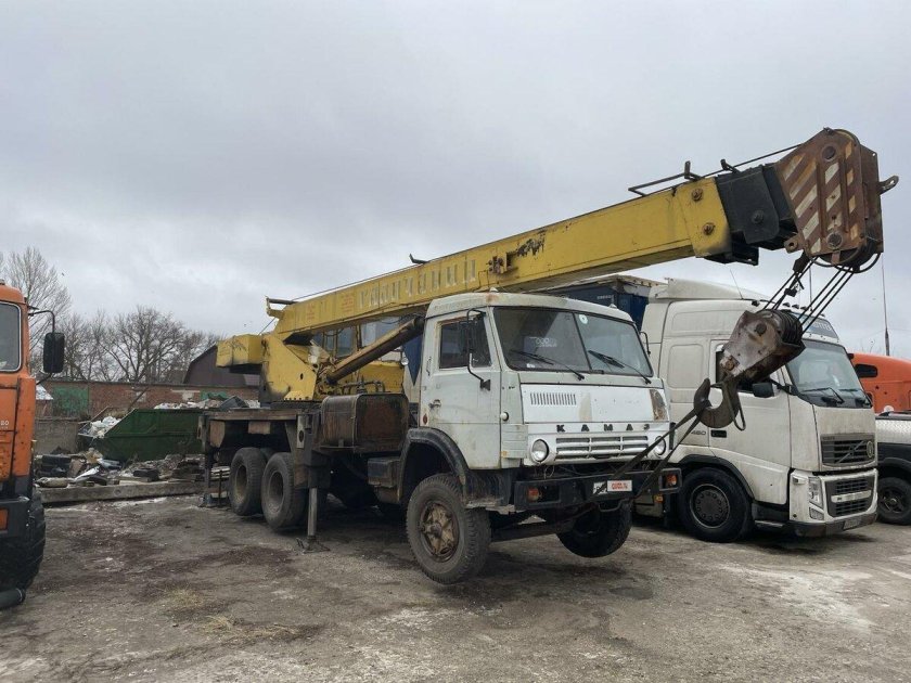 Автокран галичанин 25 тонн