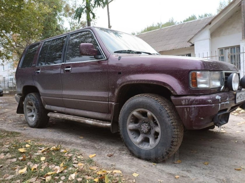 Es: Opel Monterey a 1993 г 3.2 бензин