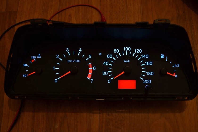 Приборная ВАЗ 2114